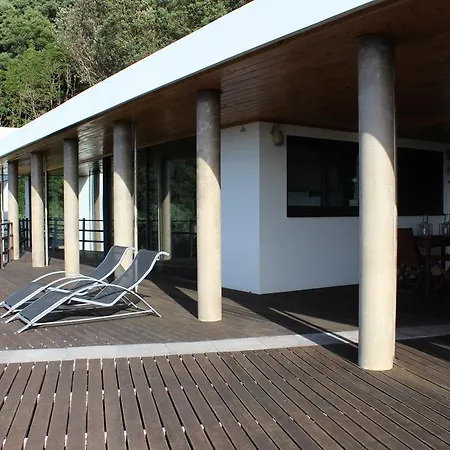 Casa Do Moledo * Biscoitos (Terceira)